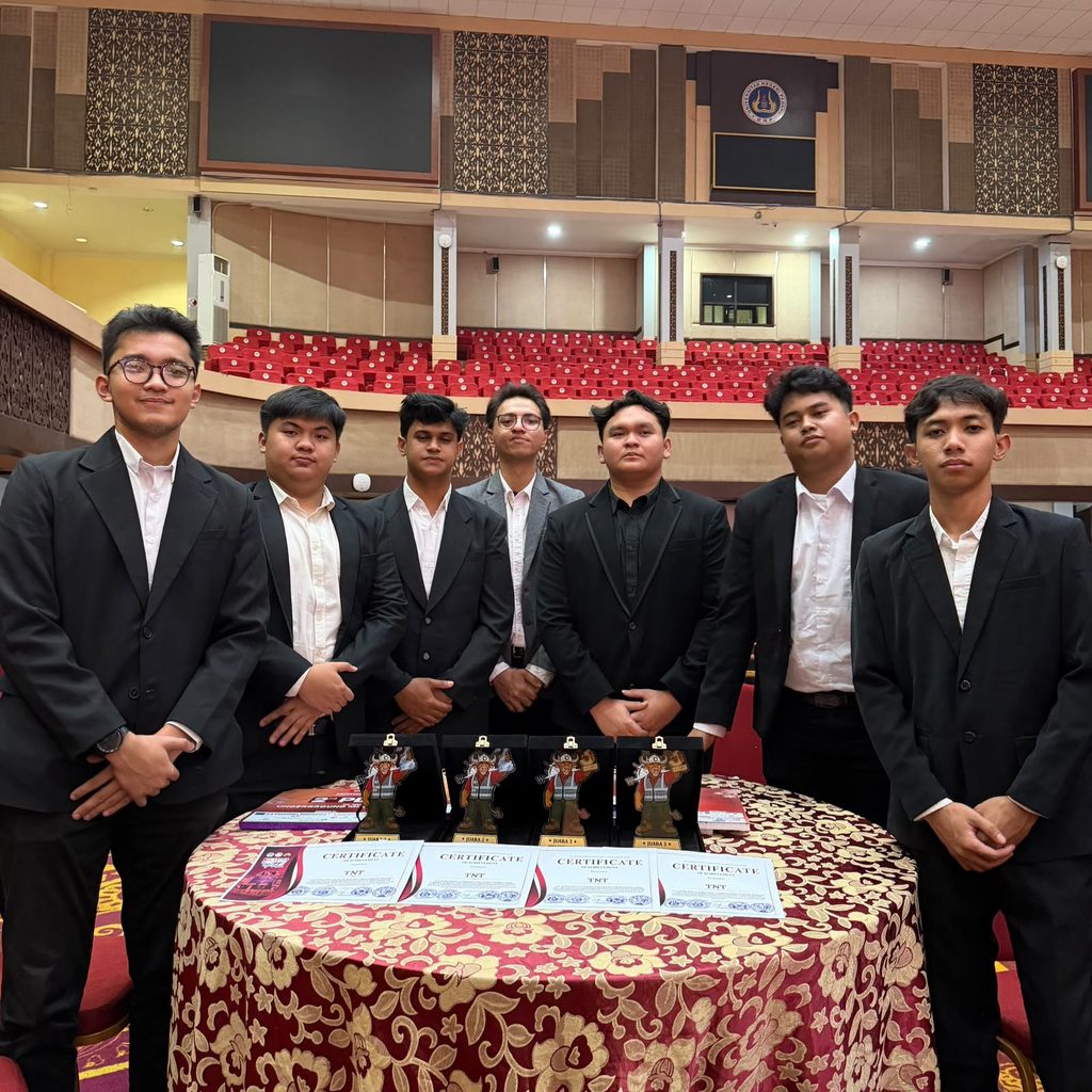 Delegasi Mahasiswa Sukses Borong Empat Gelar Juara pada Ajang Mining Fair V Universitas Negeri Padang 2026.